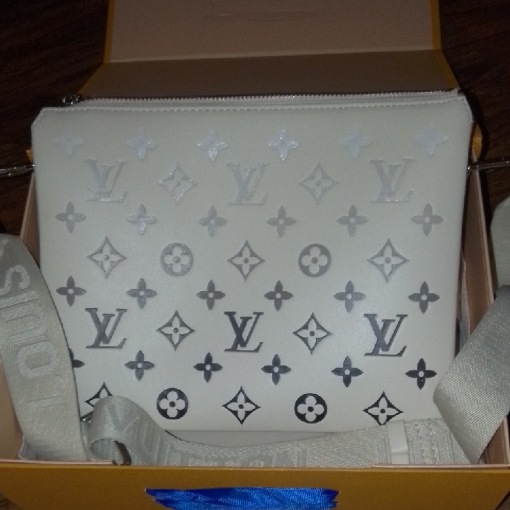 Louis Vuitton Cream and Gray Monogram Crossbody Bag